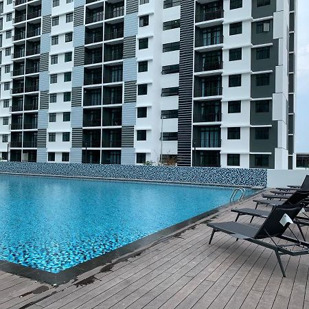 Desaru Utama Apartment With Karaoke, Netflix, Pool View, Free Wifi And Near Car Park Exterior foto